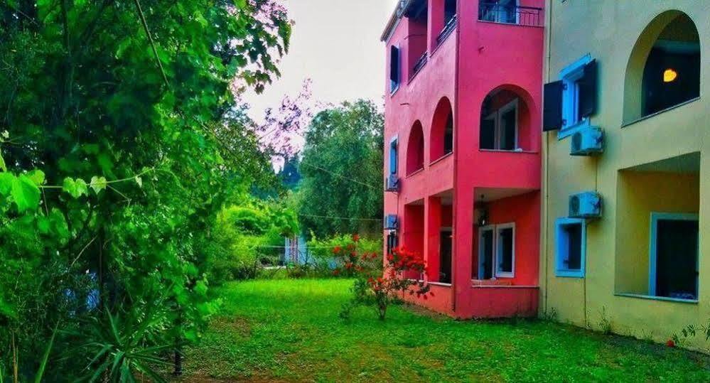 Joanna Apartments Контокали Екстериор снимка