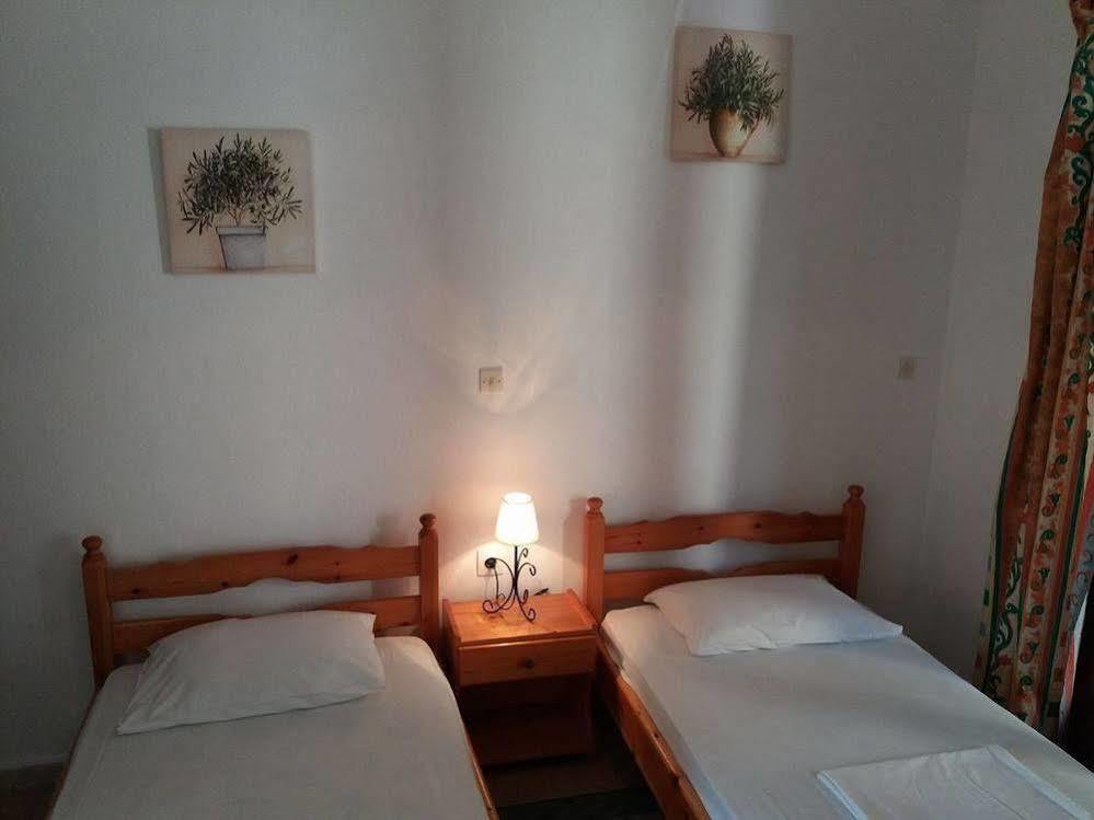 Joanna Apartments Контокали Екстериор снимка